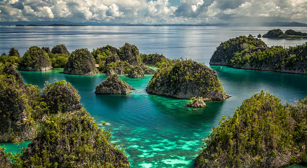 5 Tempat Wisata Alam di Indonesia yang Wajib Dikunjungi