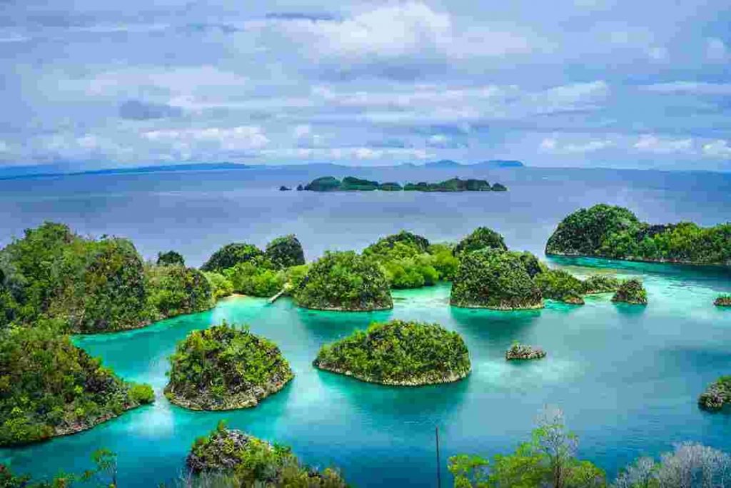 3 Destinasi Wisata Alam Indonesia yang Indah dan Populer